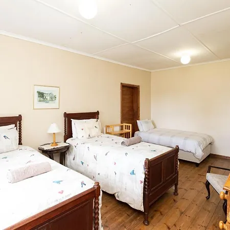 Lowestoffe Country Lodge - Walnut Hogsback Exterior photo